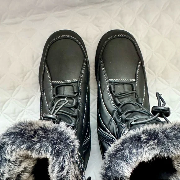 Sporto Black Winter Zip-Up/Toggle Boots with Gray Faux Fur Trim Size 8 - Picture 7 of 13